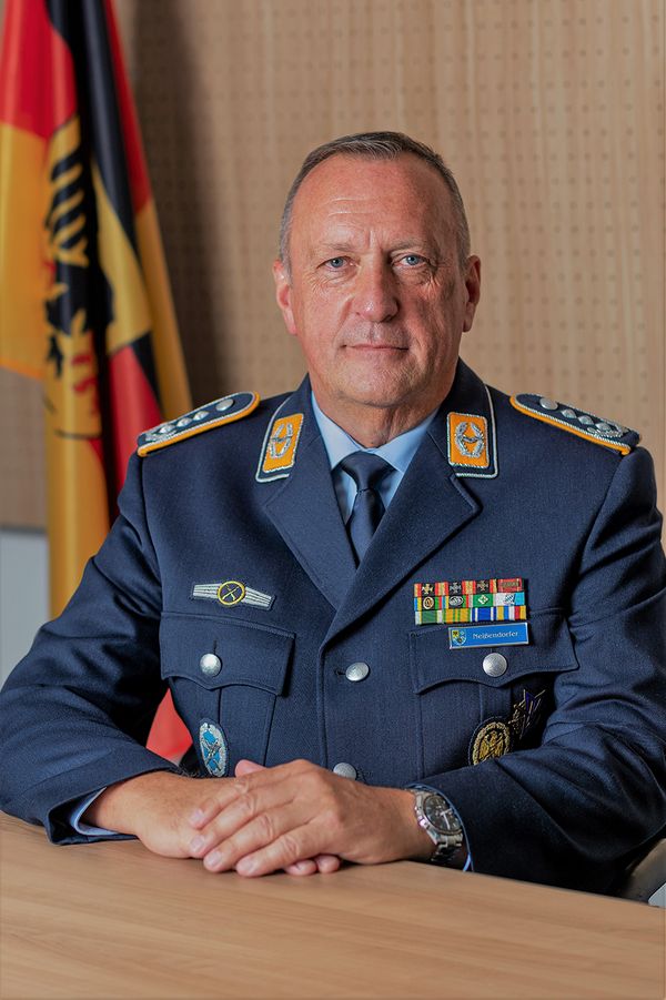 Oberst Wilhelm Neißendorfer ist Abteilungsleiter VI beim Bundesamt für das Personalmanagement der Bundeswehr. Foto:Bundeswehr