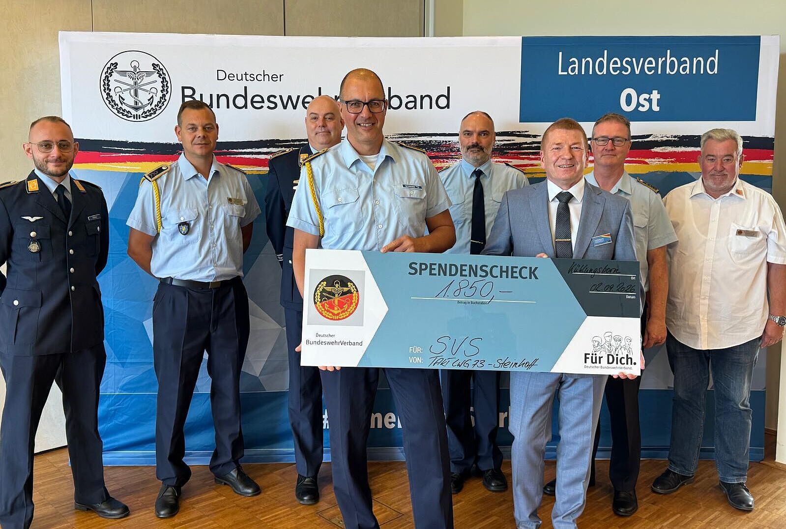 Spendenübergabe anlässlich der Bezirksversammlung in Kühlungsborn