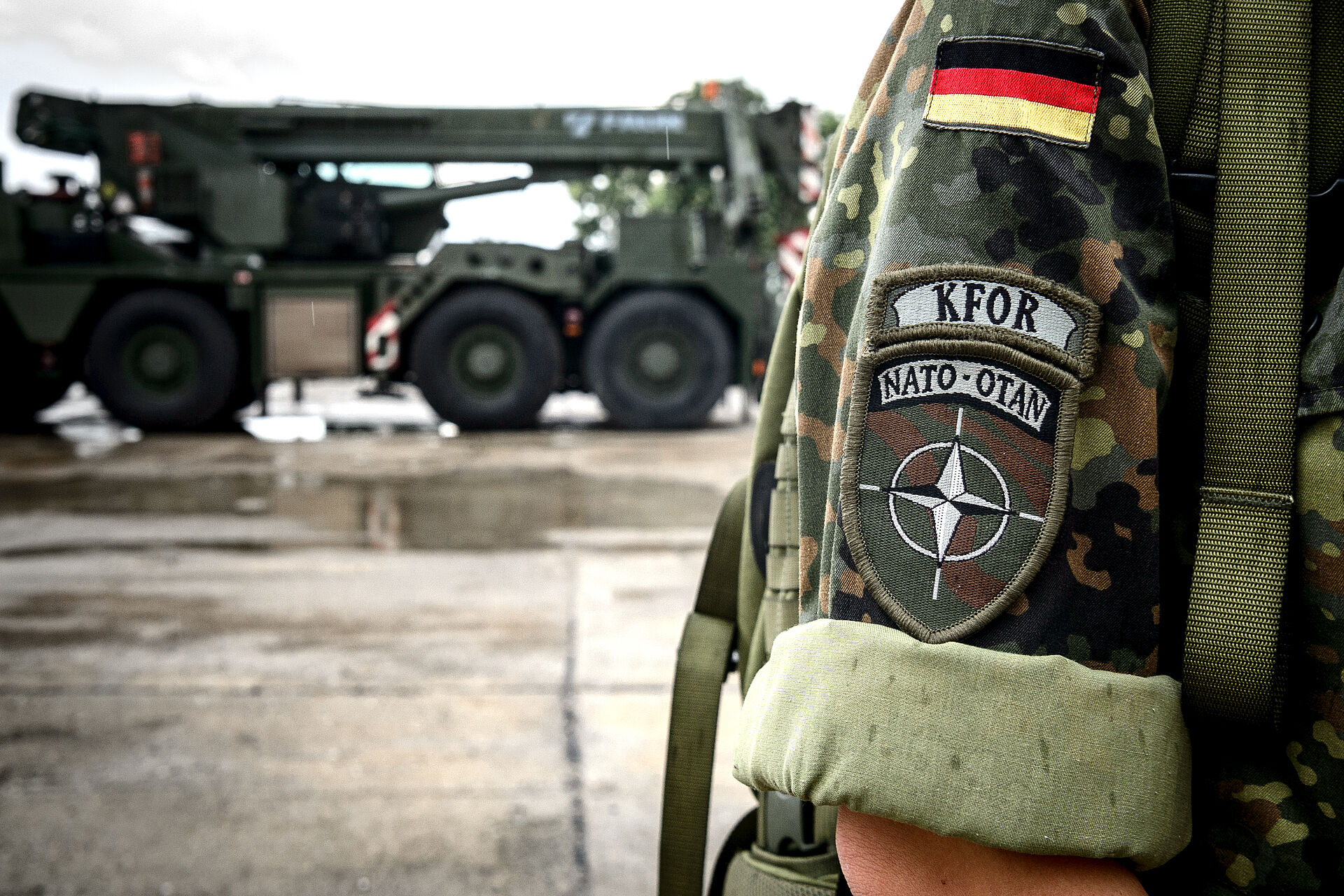 EUFOR Althea und KFOR: Bundestag stimmt für Verlängerung
