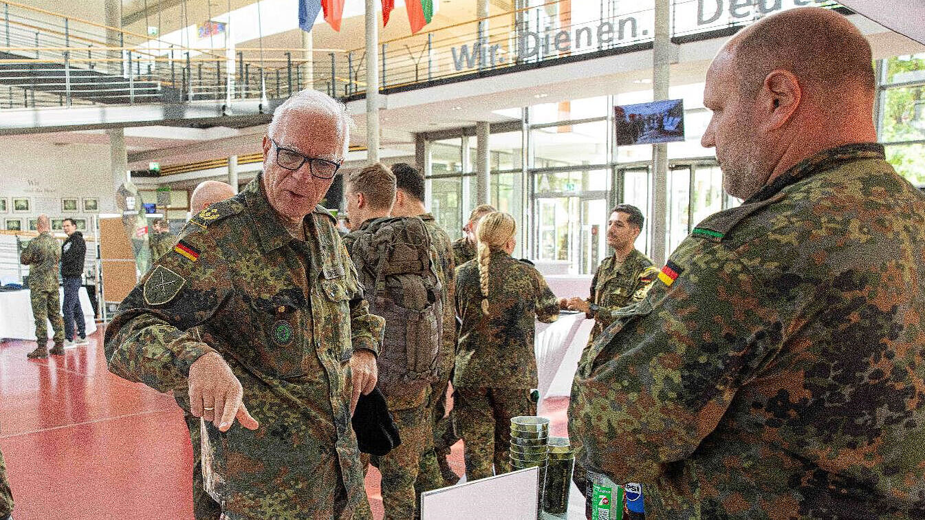 Dresden: Traditionelles Kameradschaftstreffen