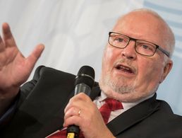 Oberst a.D. Bernhard Gertz – hier bei einem Zeitzeugenforum des Verbandes – sorgte dafür, dass der Verband in der Öffentlichkeit sichtbar und hörbar wurde. Foto: DBwV/gr. Darrelmann