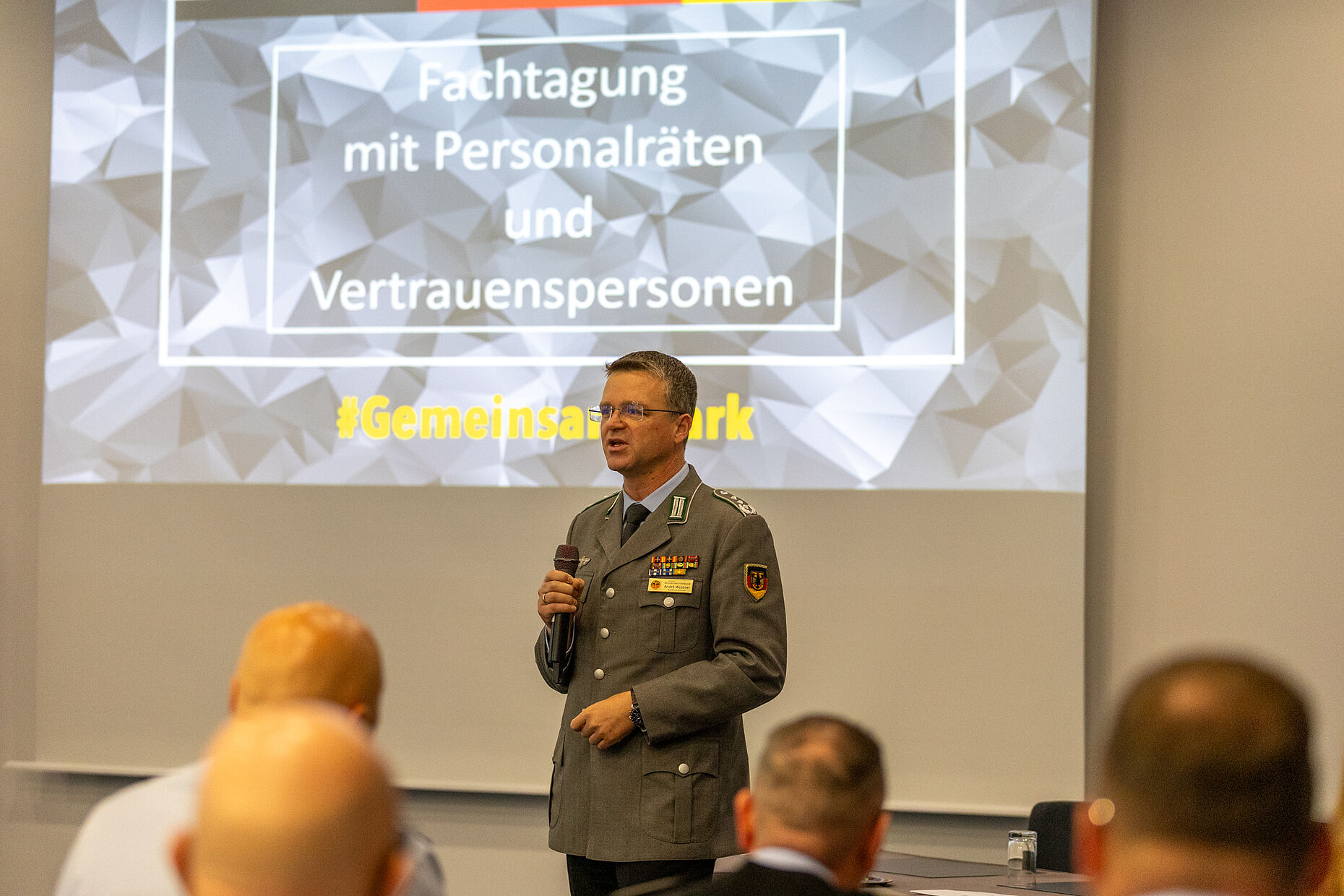 „Wir müssen massiv wachsen", sagte der Bundesvorsitzende Oberst André Wüstner. Foto: DBwV/Sarina Flachsmeier