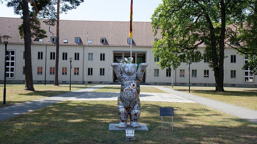 In der Berliner Julius-Leber-Kaserne beteiligen sich nach Angaben der Bundeswehr etwa 50 Soldaten an einem ersten großen Praxis-Test für eine Anwendung des Fraunhofer-Instituts zur Nachverfolgung möglicher Corona-Infektionen. Foto: DBwV/Amina Vieth