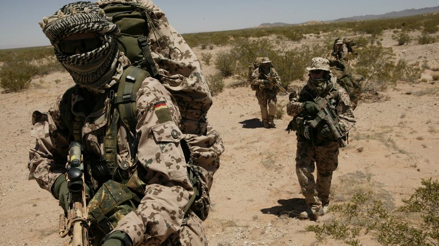 Fallen dienstliche oder gesundheitliche Grunde weg, dürfen Soldaten ihr Gesicht nicht mehr verhüllen Foto: Bundeswehr