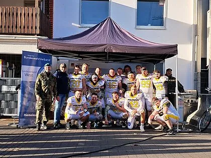 Ein Tag, der eindrucksvoll zeigte, wie Sport, Engagement und Gemeinschaft Menschen verbinden können - die Elsen Knights organisierten ein Benefizspiel im American Football. Foto: DBwV