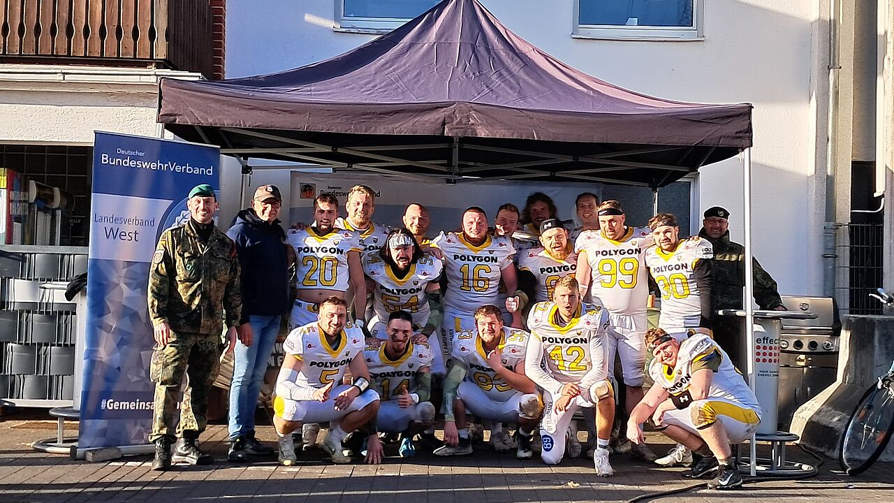 Ein Tag, der eindrucksvoll zeigte, wie Sport, Engagement und Gemeinschaft Menschen verbinden können - die Elsen Knights organisierten ein Benefizspiel im American Football. Foto: DBwV