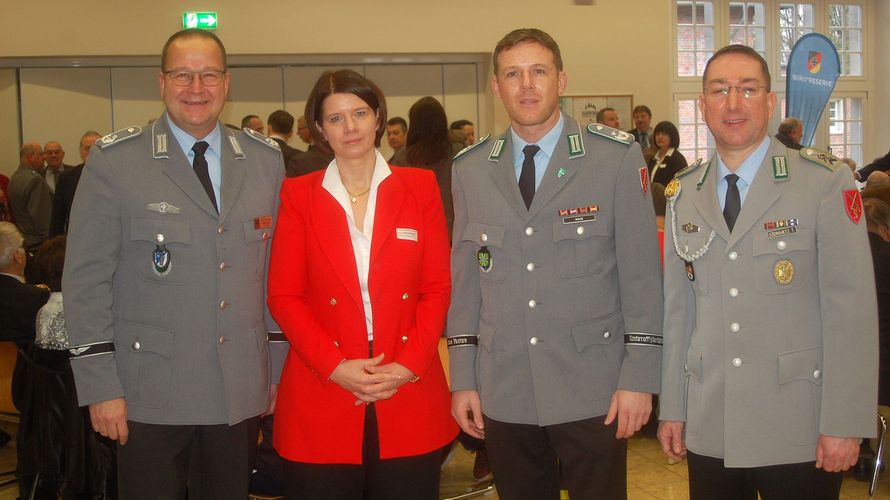 v.l.: Tadge, Rosenberg, Mahn und Steinmetz. Foto: DBwV/LV Nord