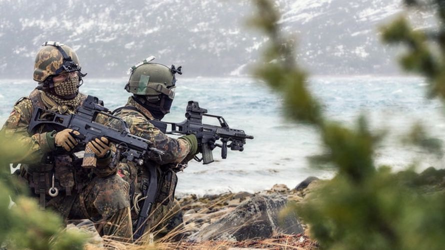 Das G36 ist das Standardmodell der Bundeswehr. Bei der Suche nach einem Nachfolger gibt es jetzt Probleme Foto: Bundeswehr/Oliver Bender