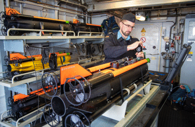 Der "Seefuchs" im Hangar des Minenjagdboots "Grömitz". Foto: DBwV/Yann Bombeke