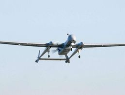 Die Drohne Heron TP fliegt bereits für die Luftwaffe, bislang allerdings ohne Bewaffnung. Foto: Airbus