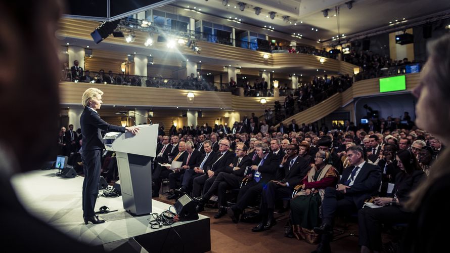 Verteidigungsministerin Ursula von der Leyen während ihrer Rede bei der Münchner Sicherheitskonferenz Foto: MSC