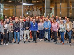 Dank der tollen Leistung und Organisation der Stadtführerin Hanna Dannien, des Bundespresseamtes sowie „des tief entspannten Busfahrers, der die Gruppe durch das Berliner Verkehrschaos brachte“, erlebten die Ehemaligen aus Köln interessante Tage in Berlin. Foto:  BPA