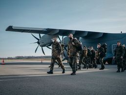 Ein Airbus A440M der Luftwaffe brachte die ersten Verstärkungskräfte der Bundeswehr nach Litauen. Foto: BG_LTU_eFP