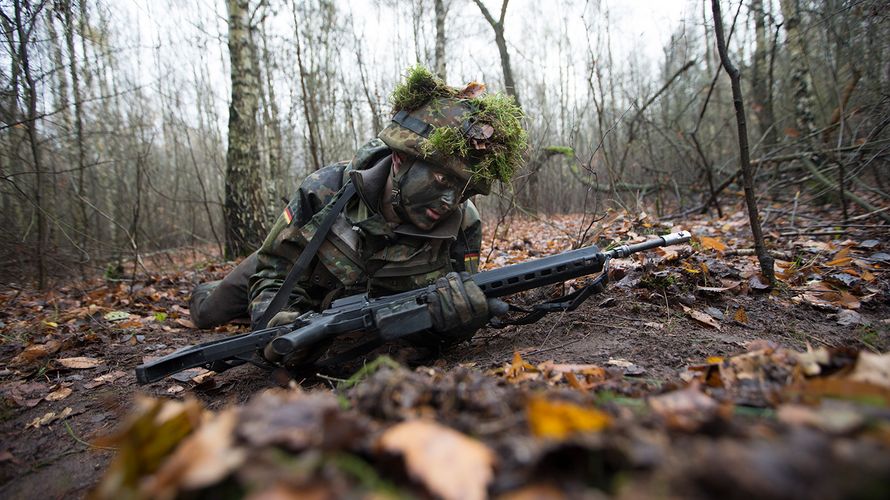 Start am 2. Juni: Angesichts der in Deutschland herrschenden Corona-Lage ändert das Kommando Heer in Strausberg den Ablauf der Grundausbildung in den Verbänden des Deutschen Heeres. Foto: Bundeswehr/Jane Schmidt