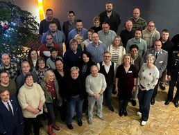 Im Vorfeld des Weihnachtsfestes trafen sich in diesem Jahr die Teilnehmer der Zielgruppentagung zivile Beschäftigte im Landesverband Ost in Erfurt. Foto Andreas Voigt
