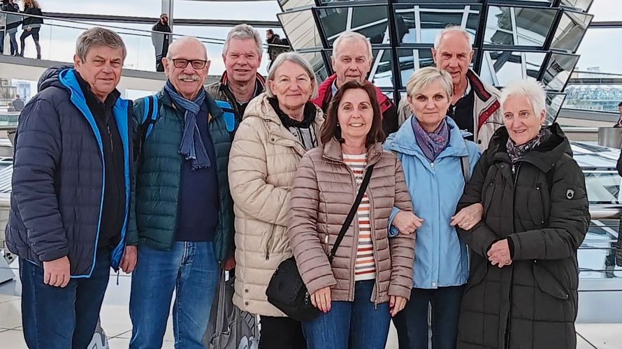 Mitglieder der Kameradschaft ERH waren auf Informationsfahrt mit Besuch des Deutschen Bundestages in Berlin. Foto: Edgar Jaster