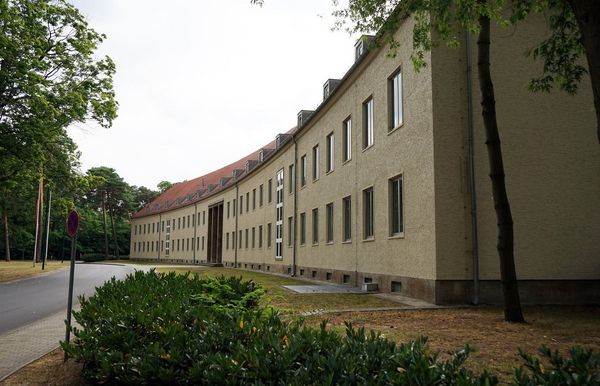 Das Hauptgebäude der Julius-Leber-Kaserne in Berlin-Wedding. Foto: DBwV/Kruse