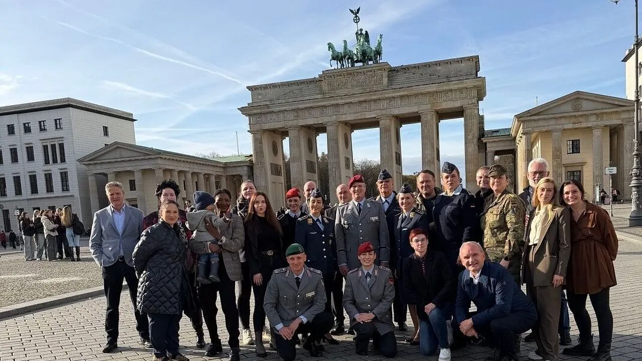 Für die eQualPro-Konferenz zur Gleichstellung der Geschlechter in den Streitkräften trafen sich Soldatinnen und Vertreter des DBwV in Berlin. Foto: DBwV