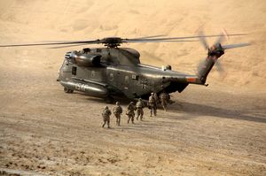 Der CH-53 ist in Afghanistan im Dauereinsatz - der Transporthubschrauber benötigt "dringend eine Einsatzpause". Foto: Bundeswehr/EinsFüKdo