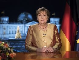 In ihrer Neujahrsansprache appelliert Bundeskanzelerin Angela Merkel an die Menschen, auch 2021 im Kampf gegen die Corona-Pandemie soldarisch zu bleiben. Foto: picture alliance/dpa/AP/Pool | Markus Schreiber