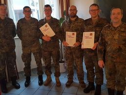 (v.l.): StoKa-Vorsitzender Oberstabsfeldwebel Armin Dadrich, Schriftführer Stabsfeldwebel Heiko Hain, Oberstabsfeldwebel Martin Benne, die Stabsfeldwebel Norbert Rustler und Andreas Schnaus sowie Oberstabsfeldwebel Matthias Stumpf. Foto: DBwV