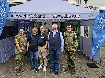 Auch in diesem Jahr war die Standortkameradschaft Koblenz Lahnstein beim Veteranentag vertreten. Foto: Standortkameradschaft Koblenz-Lahnstein