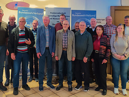 Die Mitglieder der KERH Hammelburg, die im Rahmen der Wahlveranstaltung für ihr herausragendes Engagement mit Auszeichnungen geehrt wurden. Foto: Franz Herrler