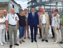 Mitglieder der Kameradschaft Burgenlandkreis mit Dieter Stier MdB (M.). Foto: KERH/privat