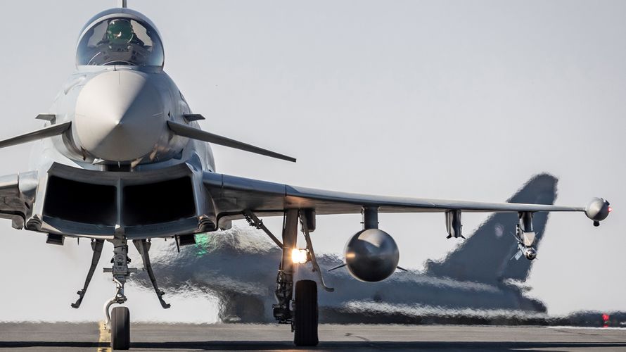 Die Luftwaffe hat zwei Eurofighter auf den rumänischen Militärflughafen von Constanta verlegt. Foto: Bundeswehr/Jane Schmidt