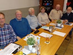 Vorsitzende Stabsbootsmann a.D. Jürgen Rahlf (von links), und Fregattenkapitän a. D. Ulrich Stegemann, Stabsbootsmann a.D. Reinhard Säwert und stellv. Kapitänleutnant a.D. Helmut Pillekamp. Foto: DBwV