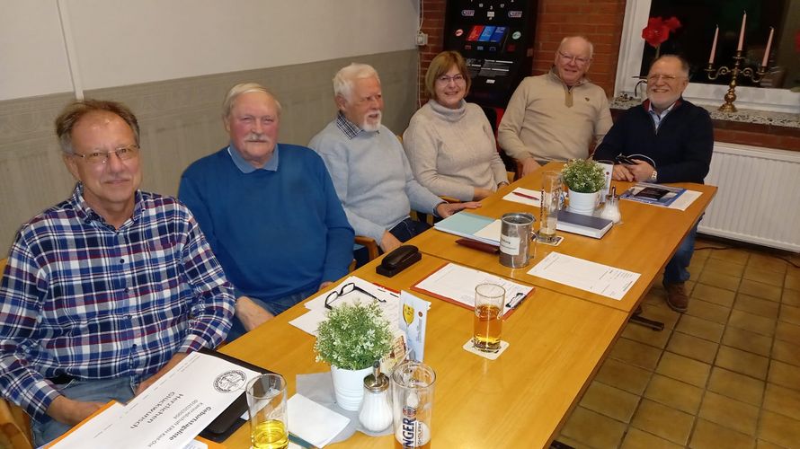 Dirk Steffen, Ulf Brandt, Peter Buchholz, Martina Buchholz,  Hans-Otto Rutsch und Ingo Lohmann (v.l.n.r.). Foto: DBwV