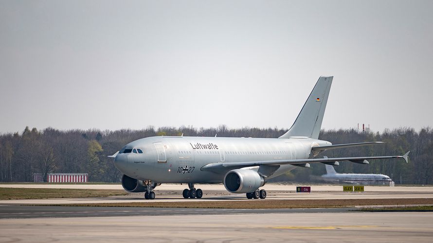 Ein Airbus A310 MedEvac soll im bayerischen Memmingen landen und schwerkranke Corona-Patienten nach Münster-Osnabrück fliegen. Archivfoto: Bundeswehr/Kevin Schrief