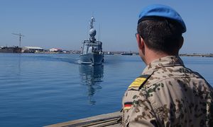 Die Marine unterstützt die libanesische Regierung, um Waffenschmuggel zu verhindern. Foto: Bundeswehr/PizEinsFüKdo