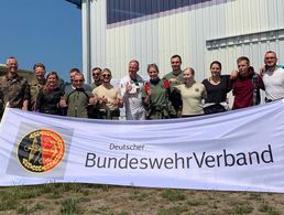 Das 20-jährige Bestehen der Freifall Ag wurde gemeinsam mit dem DBwV gefeiert. Foto: HSU
