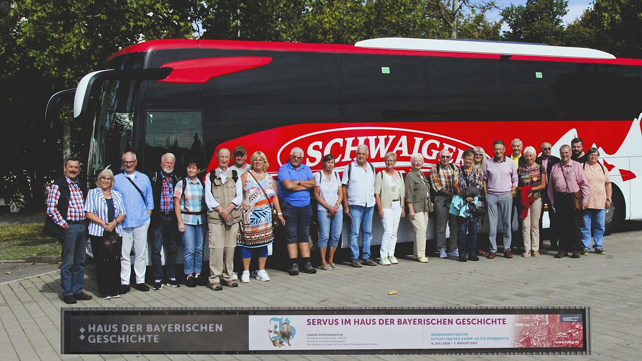 Bei ihrer Busreise in das geschichtsträchtige Regensburg sammelten die Mitglieder der KERH Berchtesgadener Land bleibende Eindrücke und viele interessante Erkenntnisse. Foto: Klaus Schwarzenberger