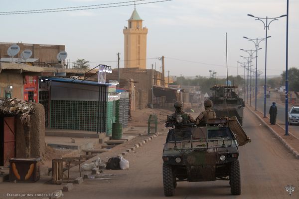 Die französischen Soldaten in Mali sehen sich mit einer Stimmung in der Bevölkerung konfrontiert, die im Laufe der vergangenen Jahre gekippt ist. Foto: Etat-major des armées
