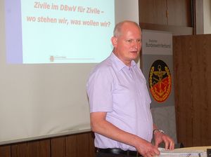 Klaus-Hermann Scharf ist Vorsitzender des Fachbereiches Zivile Beschäftigte. Foto: DBwV