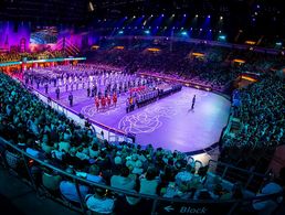 Atmosphärisch: Im ISS Dome in Düsseldorf kommen am 21. September internationale Musiker zusammen und bieten eine unvergessliche Show. Foto: Bundeswehr/Johne