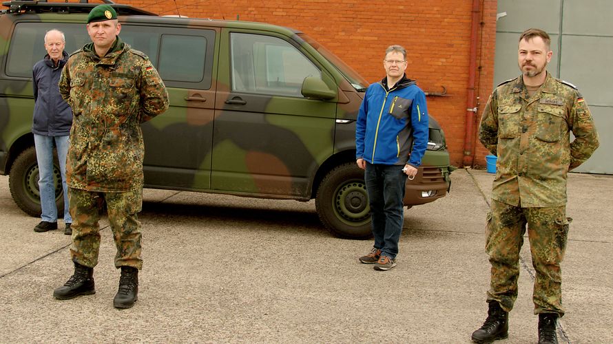 Der neue StOKa-Vorstand Rotenburg: (v.l.: Kassenwart Hauptmann a.D. Jürgen Meyer, Vorsitzender Oberstleutnant Robert Pröse, Schriftführer Stabsfeldwebel a.D. Carsten Kahle, Stellvertretender Vorsitzender Hauptfeldwebel Matthias Reincke). Foto: DBwV