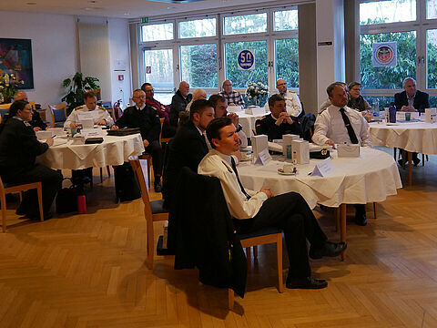 An der Veranstaltung nahmen rund 30 Mandatsträger teil. Foto: DBwV