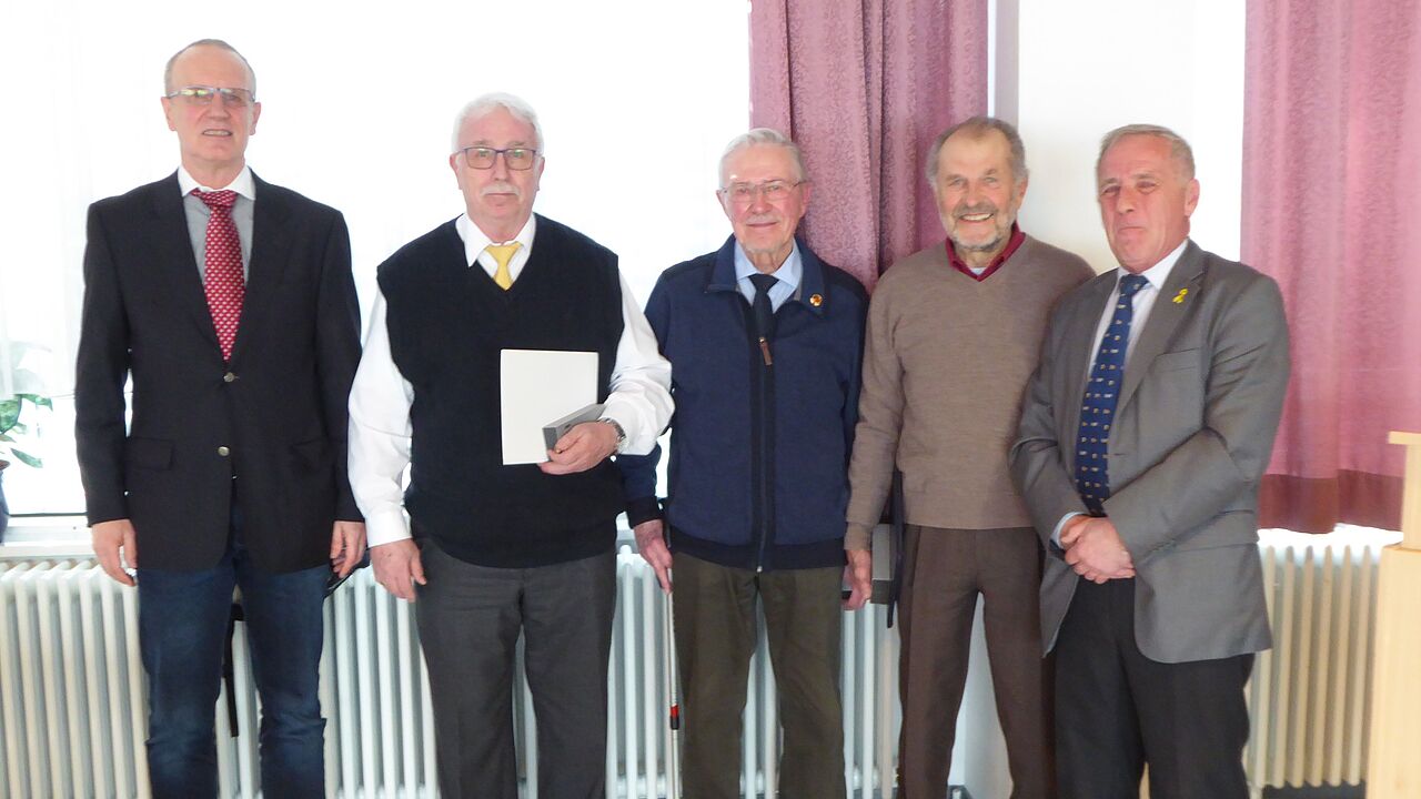 Albrecht Kiesner, Gerhard Louvet, Ernst Huber, Heinz Paschke, Heinz Simon (v.l.) Foto: DBwV/Klaus Mößner
