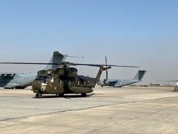 Die Bedrohungslage bleibt hoch in Afghanistan. Da der Luftweg immer noch am sichersten ist, müssen die CH-53-Transporthubschrauber entsprechend viel leisten. Foto: DBwV