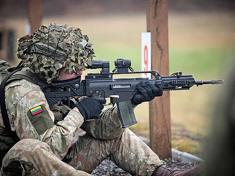 Ein litauischer Infanterist mit einem deutschen Sturmgewehr G36. Foto: Vaidotas Mechanisiertes Infanteriebataillon/Litauische Streitkräfte
