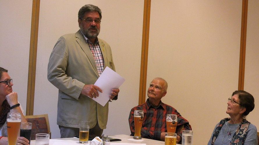 Ernst Wendland, Vorsitzender ERH im Landesverband, trug in Aachen zu aktuellen Themen vor. Foto: Klaus Gidde