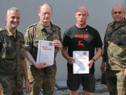 Vorsitzender Oberstabsfeldwebel Michael Mayer, Oberstleutnant Michael Lutz, Oberstabsfeldwebel Wolfgang Herrigel und Bezirksvorsitzender Stabsfeldwebel Matthias Schneider (v.l.). Foto: Herrmann