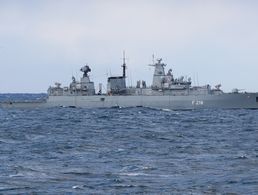 Die Fregatte "Mecklenburg-Vorpommern" während der Übung Heimdall 2022 im Nordmeer vor der Küste Norwegens. Foto: Bundeswehr/Julia Kelm