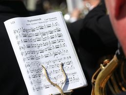 Musiker eines Marinemusikkorps der Bundeswehr. Foto: PIZ SKB