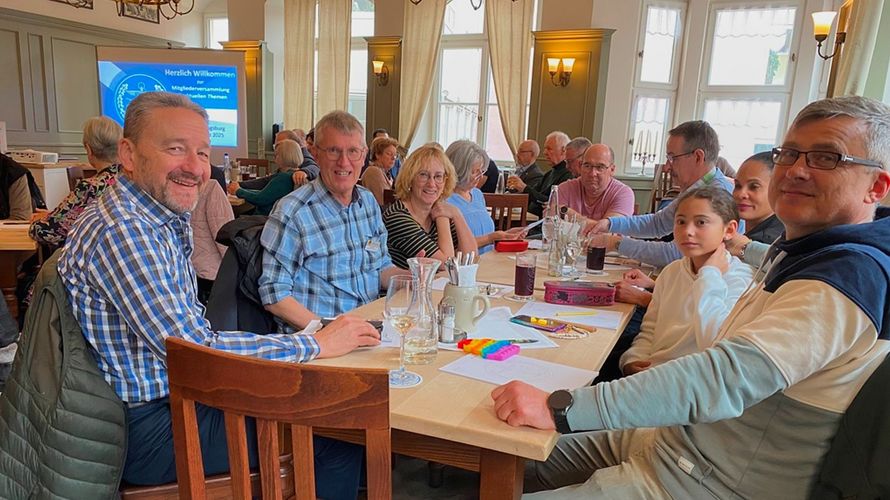 Die erste Mitgliederversammlung der Kameradschaft ERH Augsburg des Jahres 2025 hatte eine rekordverdächtige Teilnahme. Foto: KERH Augsburg