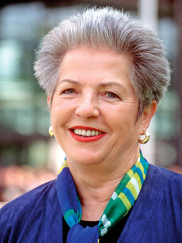 Claire Marienfeld-Czesla war von 1995 bis zum Jahr 2000 die erste Wehrbeauftragte des Deutschen Bundestages. Foto: Picture-Alliance/dpa/Gerhard Schnatmeyer