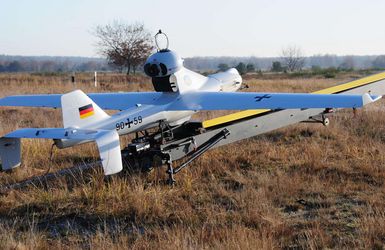 Die Drohne LUNA ist ein unbemanntes, luftgestütztes Aufklärungssystem. Foto: Bundeswehr/Ralph Zwilling